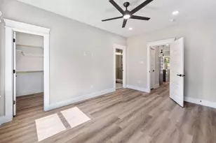 4624 Mayflower St, Houston, TX 77033 - Photo 10