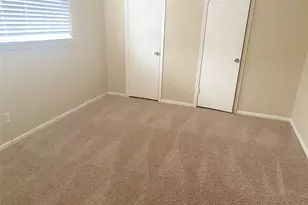 1403 Blalock Rd, Houston, TX 77055 - Photo 12