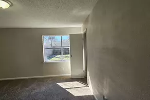 5518 Farley Dr, Houston, TX 77032 - Photo 10