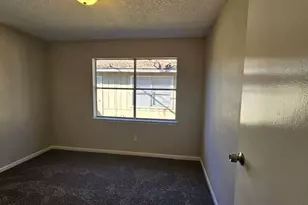 5518 Farley Dr, Houston, TX 77032 - Photo 6