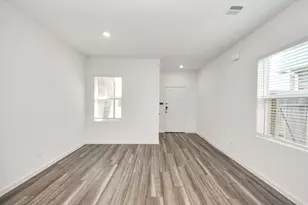 1907 Chiant Grove Ln, Rosharon, TX 77583 - Photo 10