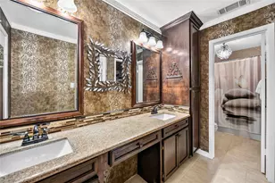 7828 Kendalia Dr, Houston, TX 77036 - Photo 12