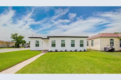 1203 W 6th Street, Freeport, TX 77541 - Photo 4