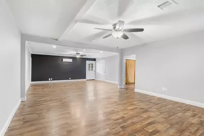 302 E Kay Street, Dayton, TX 77535 - Photo 26