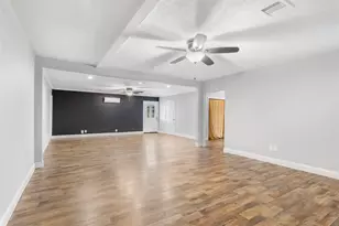 302 E Kay St, Dayton, TX 77535 - Photo 26