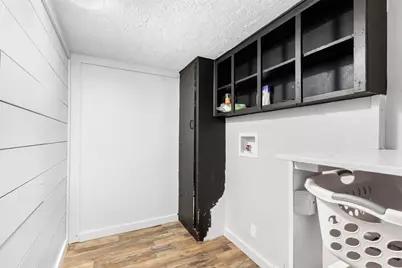 302 E Kay Street, Dayton, TX 77535 - Photo 18