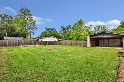 302 E Kay Street, Dayton, TX 77535 - Photo 32