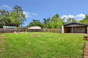 302 E Kay St, Dayton, TX 77535 - Photo 32