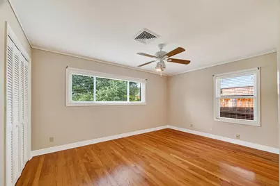 5411 Spellman Road, Houston, TX 77096 - Photo 36