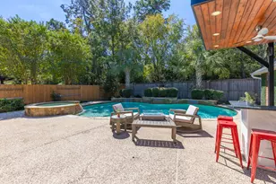 30 S Dulcet Hollow Cir, The Woodlands, TX 77382 - Photo 8