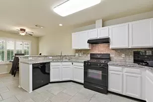 30834 Melita Dr, Spring, TX 77386 - Photo 10