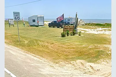 2744 Highway 87, Gilchrist, TX 77617 - Photo 4