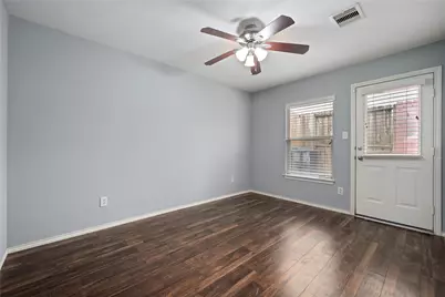 7022 Plum Creek Trail Lane, Houston, TX 77087 - Photo 8