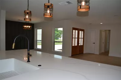 418 Briar Hill Drive, Houston, TX 77042 - Photo 10