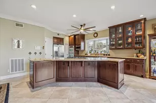 5 Harbor Ln, Kemah, TX 77565 - Photo 12