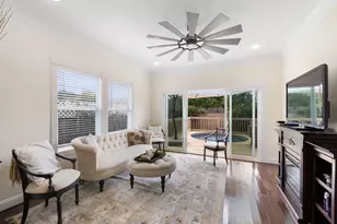 608 Jewett St, Houston, TX 77009 - Photo 12