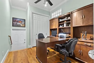 319 W 10th Street, Houston, TX 77008 - Photo 18