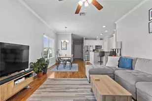 319 W 10th St, Houston, TX 77008 - Photo 38