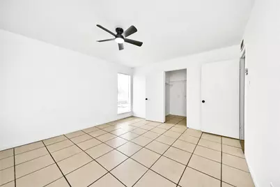 10211 Sugar Branch Drive #342, Houston, TX 77036 - Photo 18