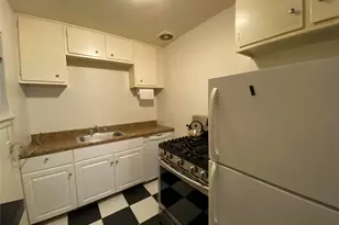 205 Avondale St, Houston, TX 77006 - Photo 4