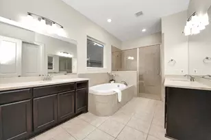9814 Carver Dr, Rosharon, TX 77583 - Photo 12