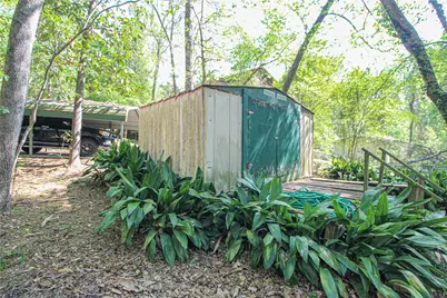 638 Big Lake Dr, Livingston, TX 77351 - Photo 28