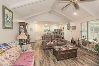 638 Big Lake Dr, Livingston, TX 77351 - Photo 12