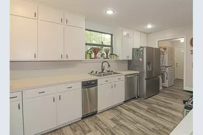 638 Big Lake Dr, Livingston, TX 77351 - Photo 14