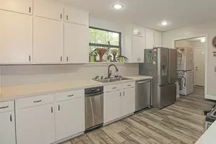 638 Big Lake Dr, Livingston, TX 77351 - Photo 14