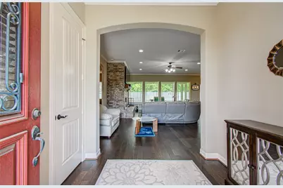 314 Martin L King Street S, Ames, TX 77575 - Photo 2