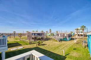 326 Sand Dune Ct, Surfside Beach, TX 77541 - Photo 26