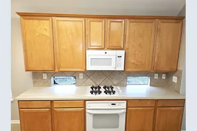 1411 Sunset Bay Court, Seabrook, TX 77586 - Photo 10