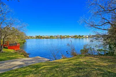 1411 Sunset Bay Court, Seabrook, TX 77586 - Photo 34