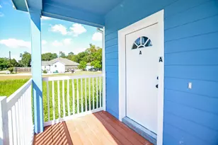 239 Broadhurst Dr, Houston, TX 77047 - Photo 4