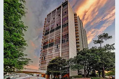5001 Woodway #104, Houston, TX 77056 - Photo 2