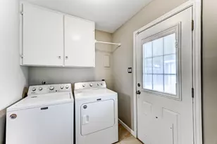 6034 Cartagena St, Houston, TX 77035 - Photo 30