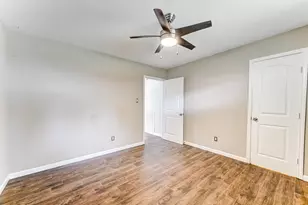 6034 Cartagena St, Houston, TX 77035 - Photo 28
