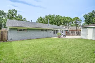 6034 Cartagena St, Houston, TX 77035 - Photo 38