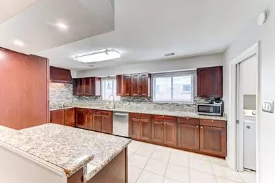 6034 Cartagena Street, Houston, TX 77035 - Photo 12