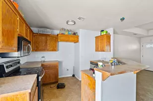 1937 Modesto St, Corpus Christi, TX 78417 - Photo 10