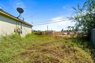 1937 Modesto St, Corpus Christi, TX 78417 - Photo 22