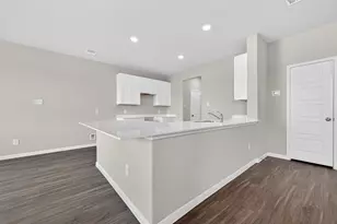 9263 Grace Rdg Dr, Willis, TX 77318 - Photo 8