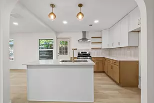 6527 Beekman Rd, Houston, TX 77021 - Photo 14