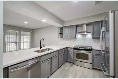 5714 Easthampton Drive #C, Houston, TX 77039 - Photo 10