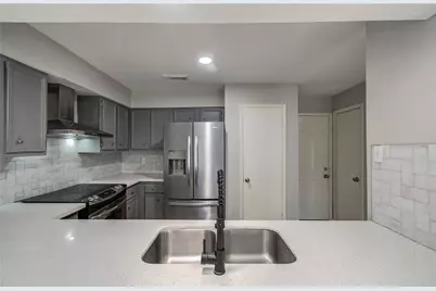 5714 Easthampton Drive #C, Houston, TX 77039 - Photo 8