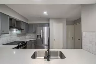 5714 Easthampton Dr, Houston, TX 77039 - Photo 8