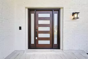 3138 Country Club Blvd, Stafford, TX 77477 - Photo 6