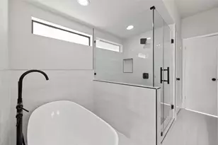 3138 Country Club Blvd, Stafford, TX 77477 - Photo 32