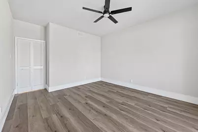 3138 Country Club Boulevard, Stafford, TX 77477 - Photo 8