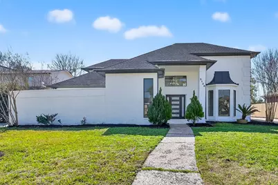 3138 Country Club Boulevard, Stafford, TX 77477 - Photo 1